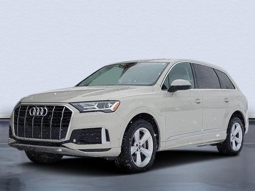 2021 Audi Q7 45 Premium Plus