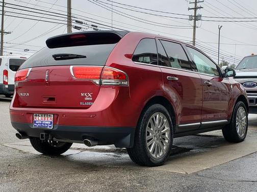 2013 Lincoln MKX Base