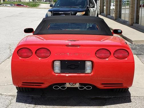 Torch Red 2002 Chevrolet Corvette Base