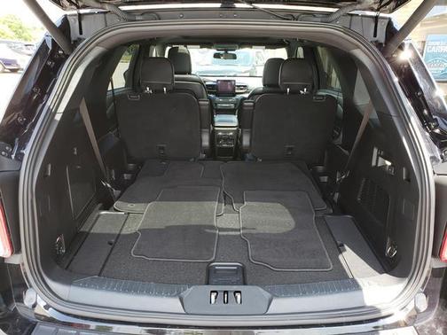 Agate Black Metallic 2020 Ford Explorer XLT
