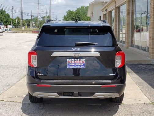 Agate Black Metallic 2020 Ford Explorer XLT