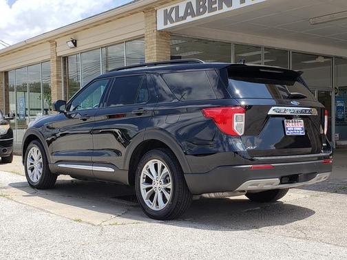 Agate Black Metallic 2020 Ford Explorer XLT