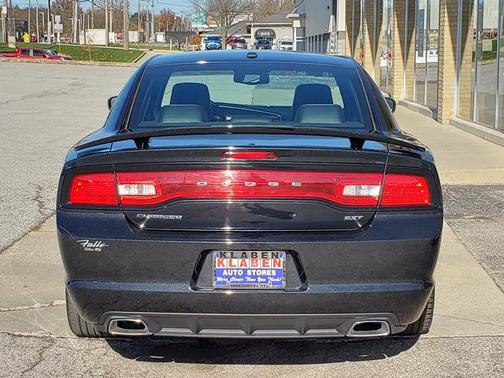2014 Dodge Charger SXT