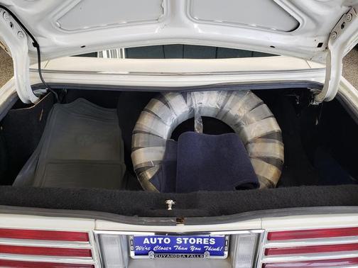 1981 Chrysler Cordoba 2dr Coupe