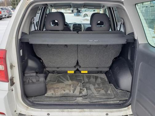 2005 Toyota RAV4 Base