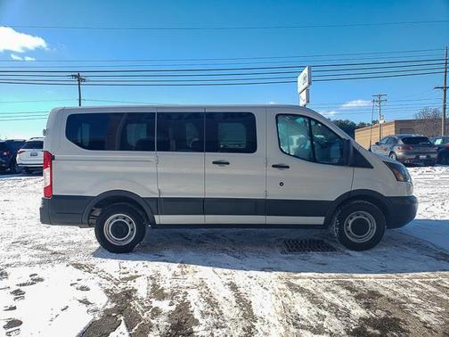 2016 Ford Transit-150 XL