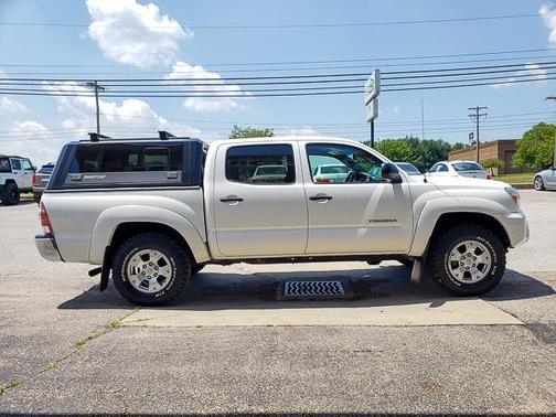 2013 Toyota Tacoma Base