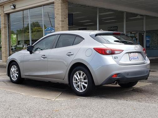2015 Mazda Mazda3 i Touring