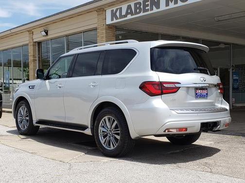 Liquid Platinum 2021 INFINITI QX80 Luxe