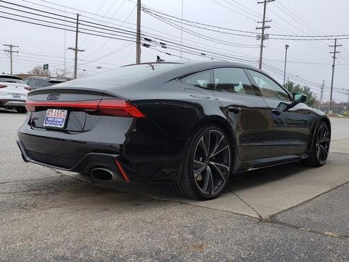 2022 Audi RS 7 4.0T