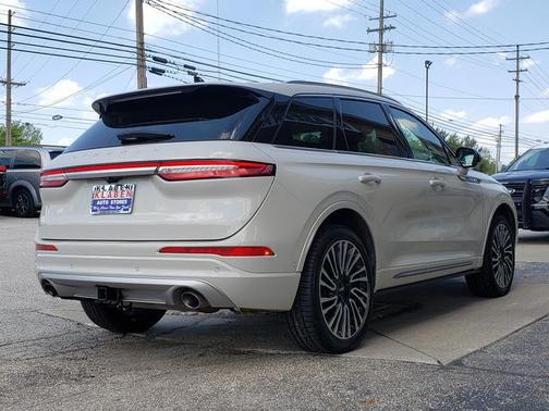 Ceramic Pearl 2021 Lincoln Corsair Reserve