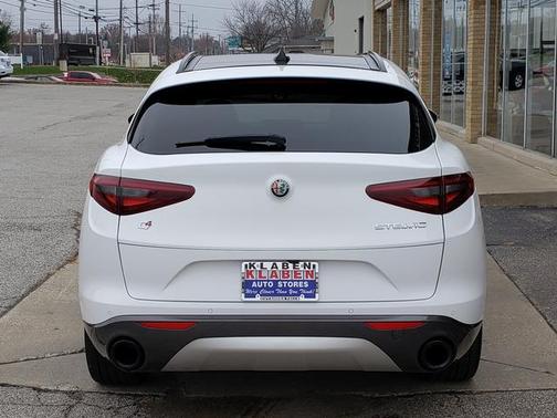 2022 Alfa Romeo Stelvio Ti