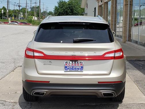 Palladium White Gold Metallic 2017 Lincoln MKX Select