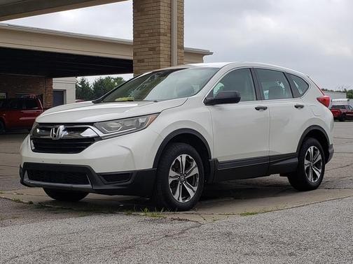 White Diamond Pearl 2017 Honda CR-V LX
