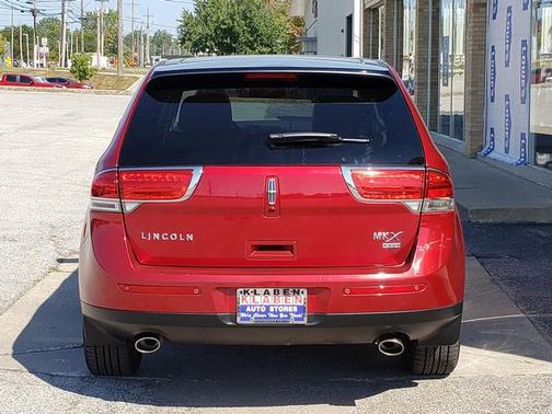 2013 Lincoln MKX Base
