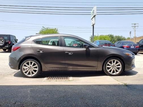 2017 Mazda Mazda3 Grand Touring