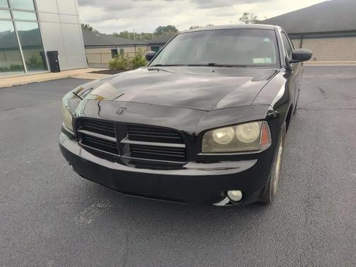 RED 2008 Dodge Charger Base