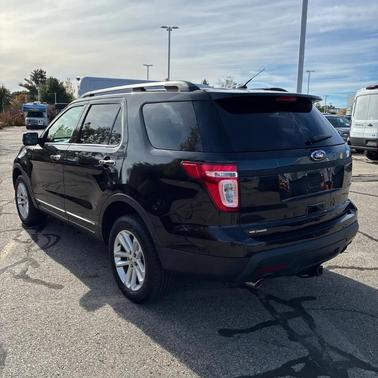 Tuxedo Black Metallic 2015 Ford Explorer XLT
