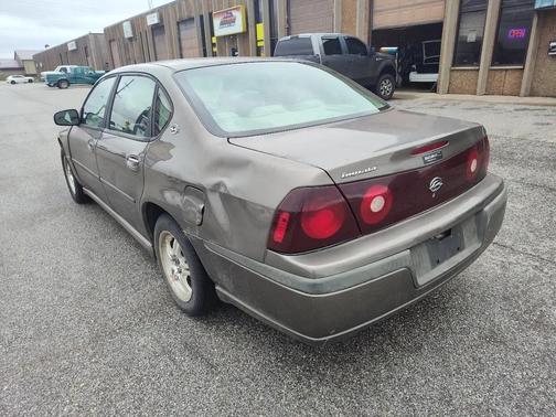 2003 Chevrolet Impala Base