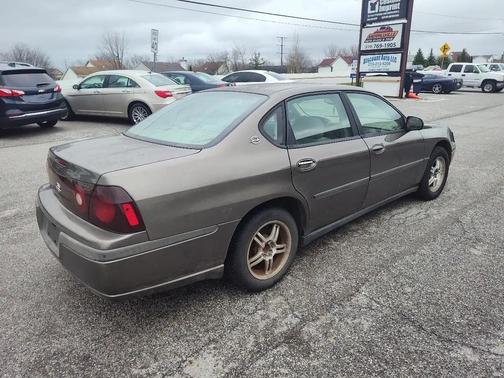 2003 Chevrolet Impala Base