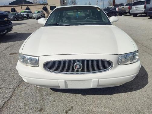 White 2004 Buick LeSabre Custom