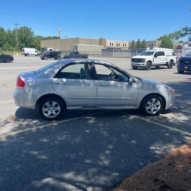 Silver 2009 Kia Spectra EX
