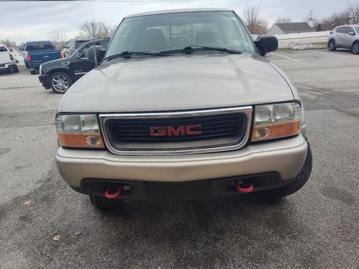 2003 GMC Sonoma SLS