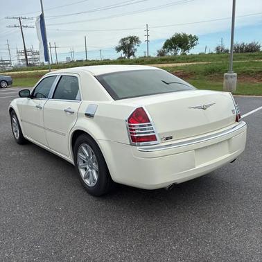 Cool Vanilla Clearcoat 2005 Chrysler 300C Base
