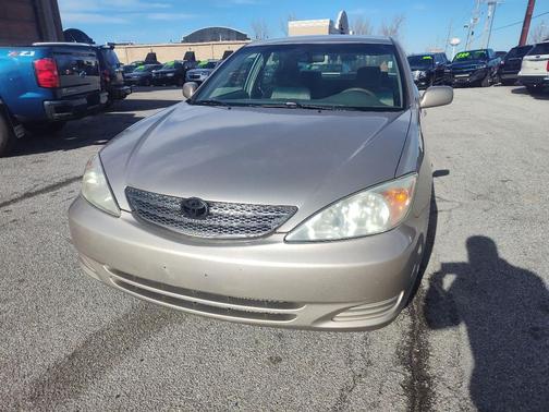 2002 Toyota Camry LE