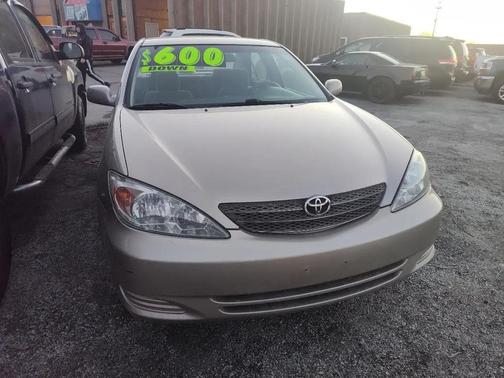 2002 Toyota Camry LE