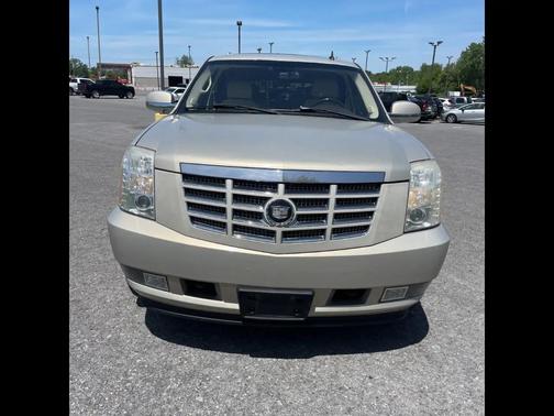 Gold Mist 2007 Cadillac Escalade Base