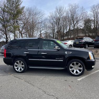 2009 Cadillac Escalade Base