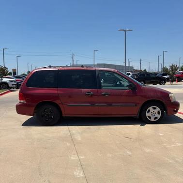 Matador Red Clearcoat Metallic 2005 Ford Freestar SE