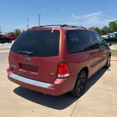 Matador Red Clearcoat Metallic 2005 Ford Freestar SE