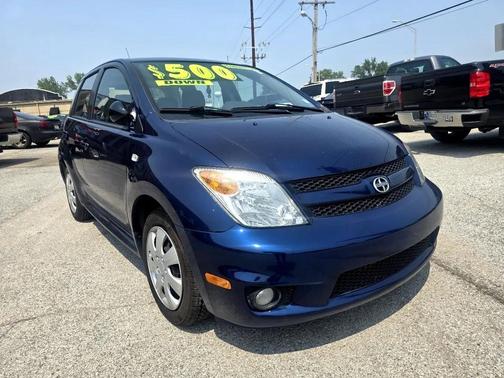 2006 Scion xA 4dr HB Manual (Natl)