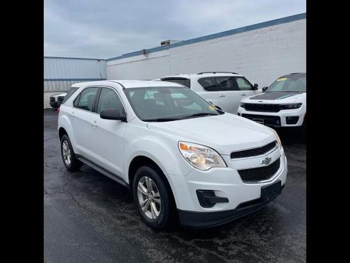 Summit White 2015 Chevrolet Equinox LS