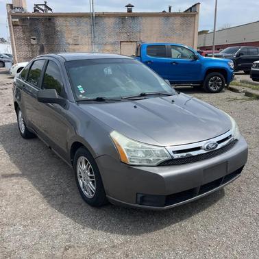 Sterling Gray Metallic 2010 Ford Focus SE
