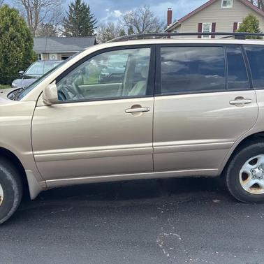 2005 Toyota Highlander Base