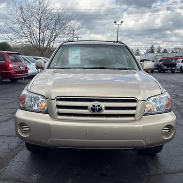 2005 Toyota Highlander Base