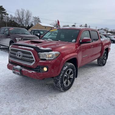 2016 Toyota Tacoma SR
