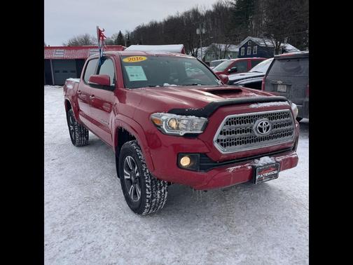 2016 Toyota Tacoma SR