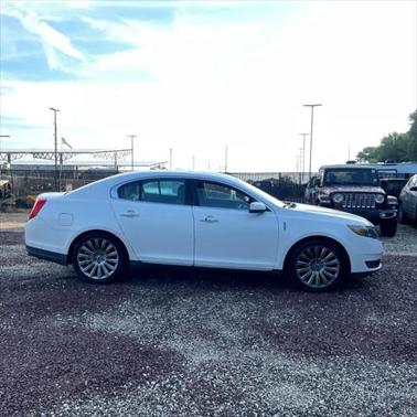 2014 Lincoln MKS Base