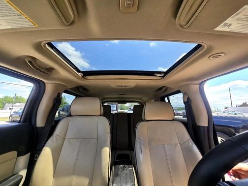2006 Hummer H3 Base