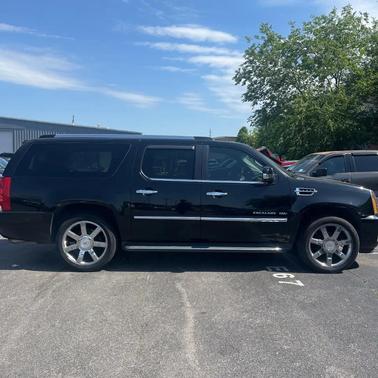 BLACK 2011 Cadillac Escalade ESV Base