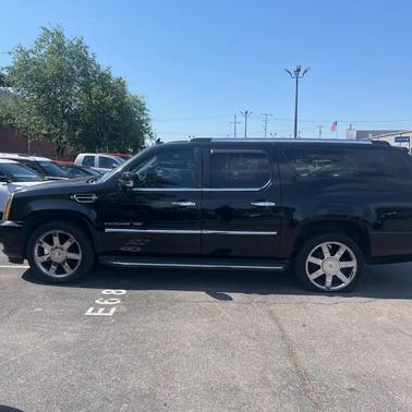 BLACK 2011 Cadillac Escalade ESV Base