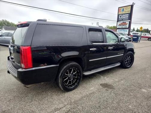 2011 Cadillac Escalade ESV Base