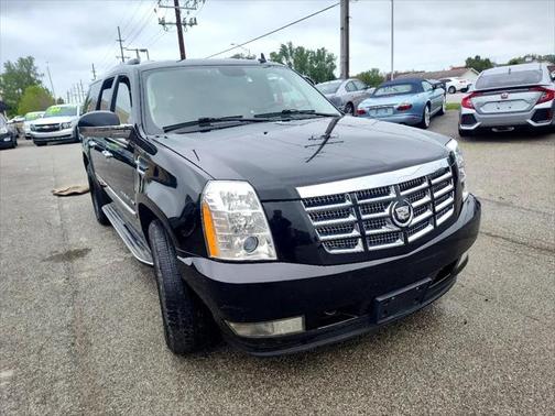 2011 Cadillac Escalade ESV Base