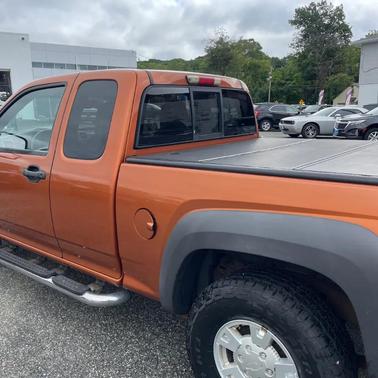 ORANGE 2006 Chevrolet Colorado LT