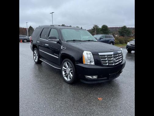 2011 Cadillac Escalade Base