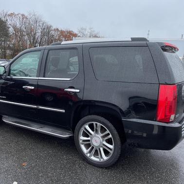 2011 Cadillac Escalade Base